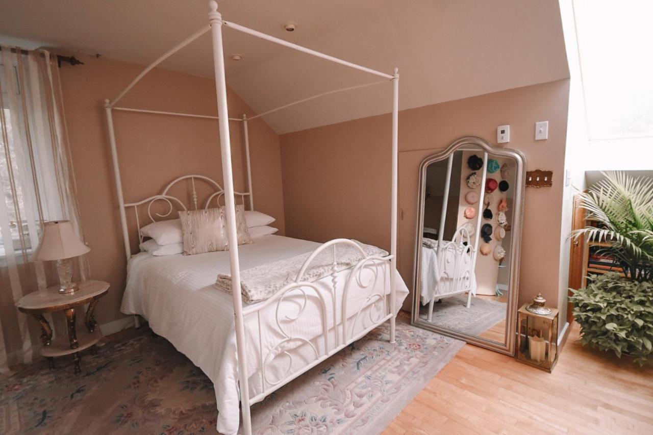 Bellas Castle Morden 外观 照片